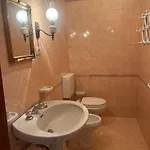 فندق مبيت وإفطار Lilla 3*