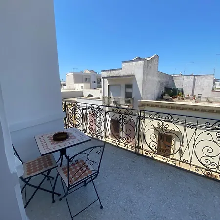 Lilla Bed & Breakfast 3*