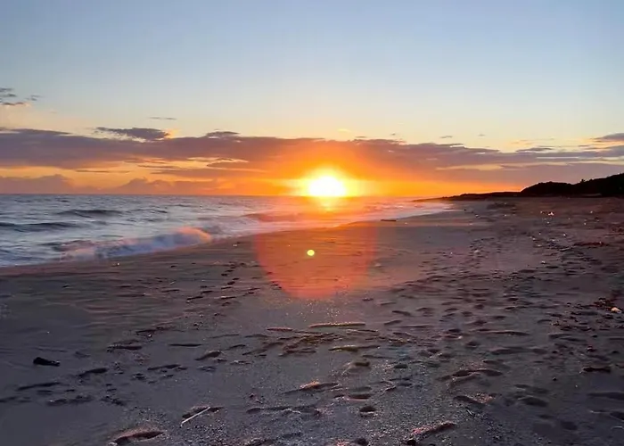 לינה וארוחת בוקר Lilla